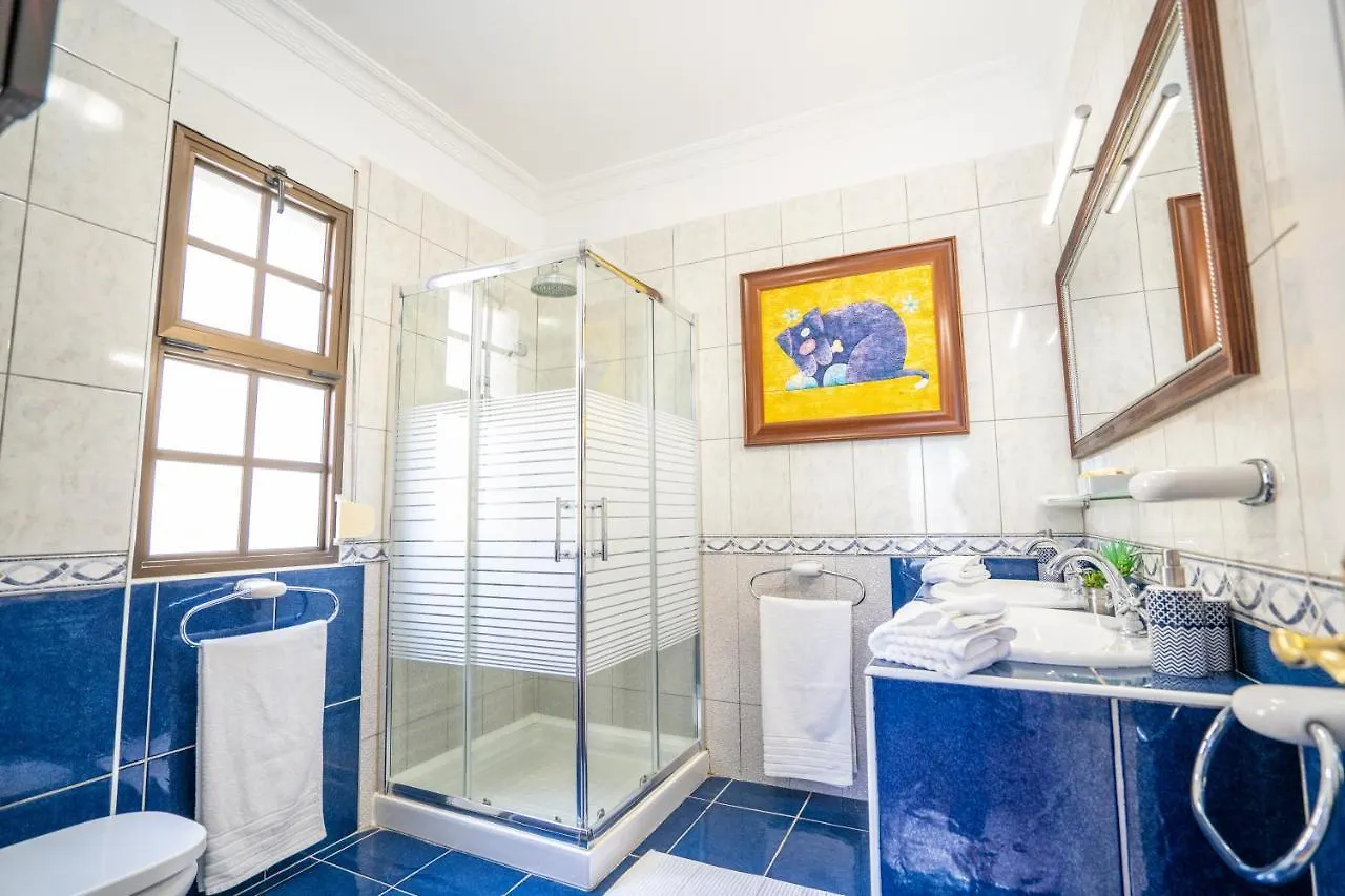 Villa La Laja With 5 Bedrooms And Sea View Кальяо-Сальвахе
