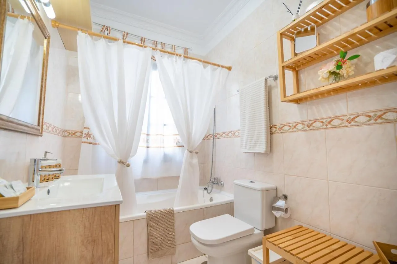 Villa La Laja With 5 Bedrooms And Sea View Кальяо-Сальвахе
