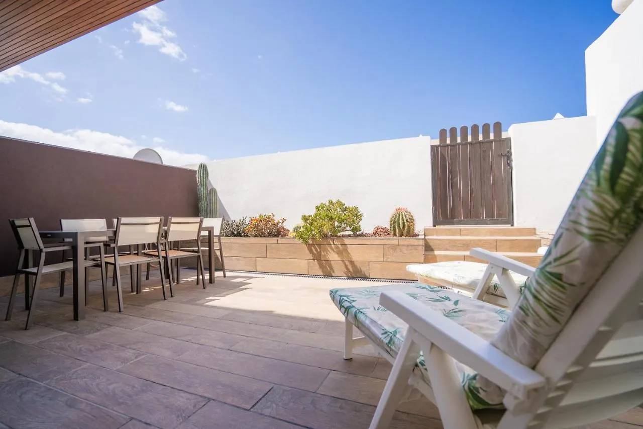 Villa La Laja With 5 Bedrooms And Sea View Кальяо-Сальвахе