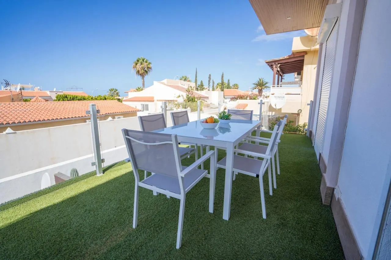 Villa La Laja With 5 Bedrooms And Sea View Кальяо-Сальвахе